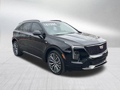 2024 Cadillac XT4 Sport