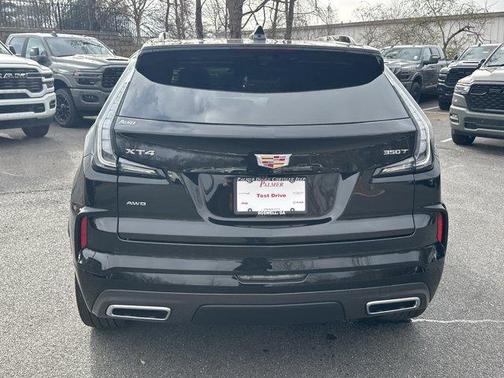 2024 Cadillac XT4 Sport