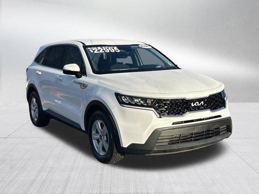 2023 Kia Sorento LX