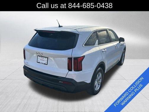 2023 Kia Sorento LX