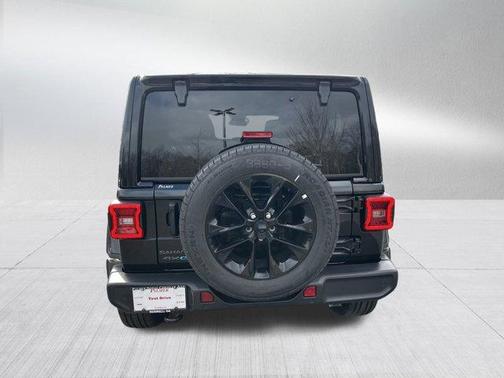 2025 Jeep Wrangler 4xe Sahara