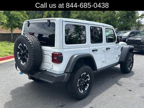 Bright White Clearcoat 2025 Jeep Wrangler 4xe Rubicon