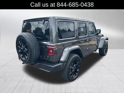 Granite Crystal Clearcoat Metallic 2025 Jeep Wrangler 4xe Sahara
