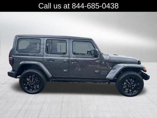 Granite Crystal Clearcoat Metallic 2025 Jeep Wrangler 4xe Sahara