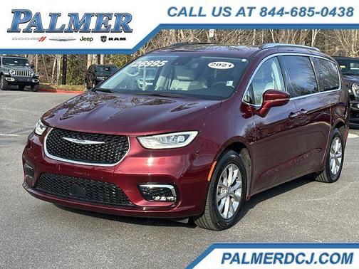 2021 Chrysler Pacifica Touring-L