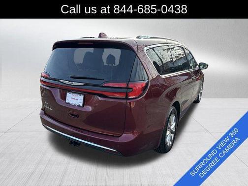 2021 Chrysler Pacifica Touring-L