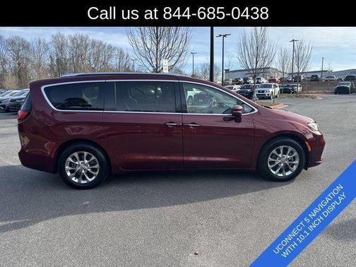 2021 Chrysler Pacifica Touring-L