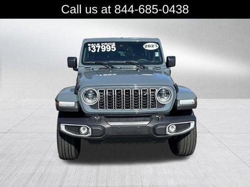 2025 Jeep Wrangler 4xe Sahara