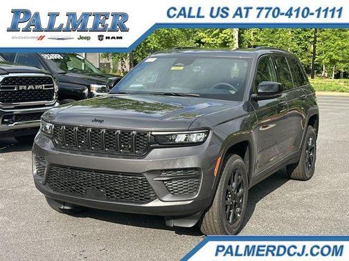 2025 Jeep Grand Cherokee Laredo