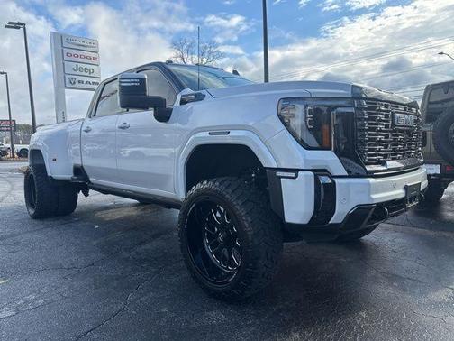 2024 GMC Sierra 3500 Denali Ultimate