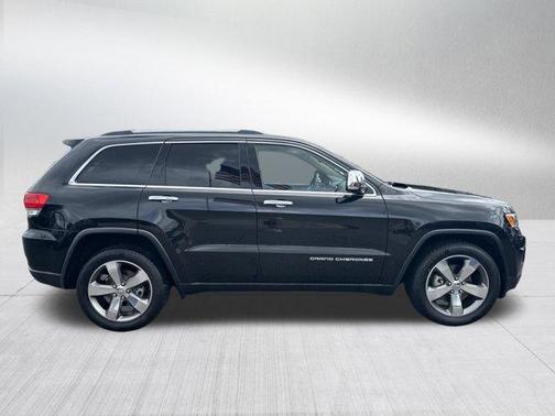 Brilliant Black Crystal Pearlcoat 2015 Jeep Grand Cherokee Limited