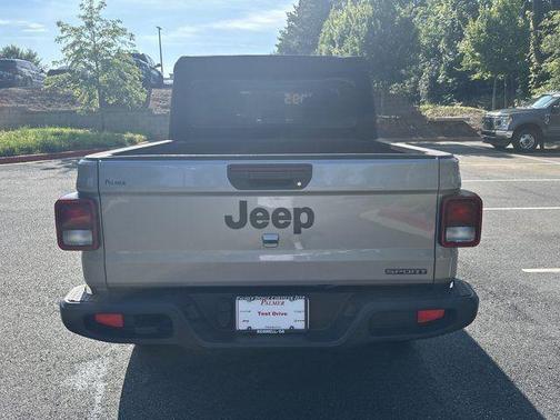 2020 Jeep Gladiator Sport
