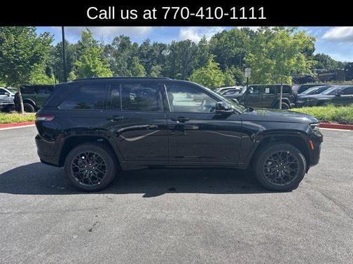 2025 Jeep Grand Cherokee Summit