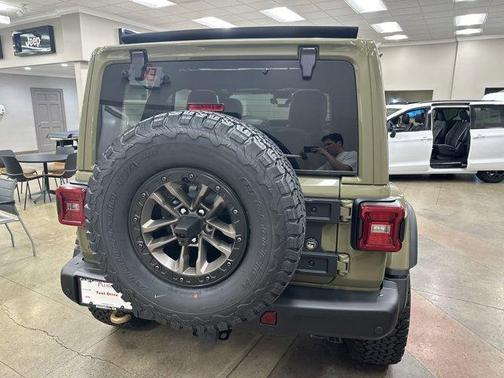 2025 Jeep Wrangler Rubicon 392