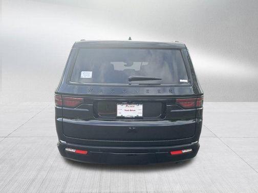 2025 Jeep Wagoneer Series II