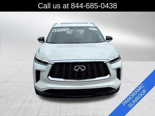 Majestic White 2024 INFINITI QX60 Luxe