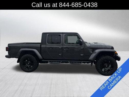 2021 Jeep Gladiator Sport