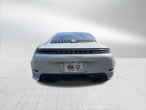 Ice 2025 Porsche 911 Carrera S