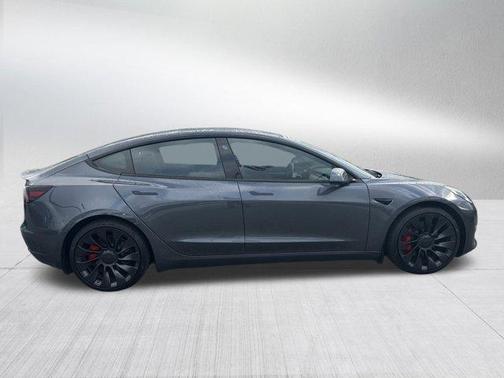 2023 Tesla Model 3 Performance