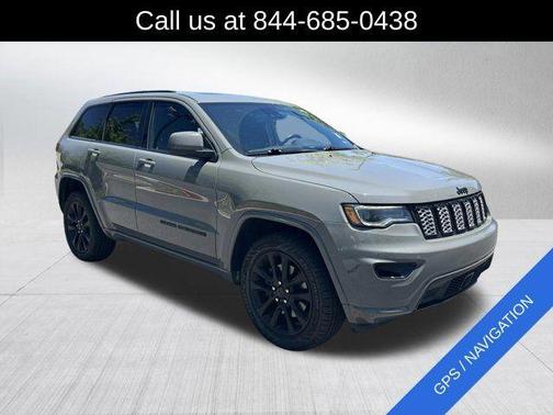 Sting Gray Clearcoat 2021 Jeep Grand Cherokee Laredo X