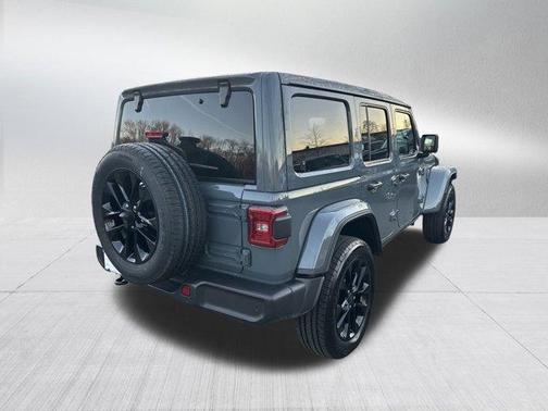 2025 Jeep Wrangler 4xe Sahara