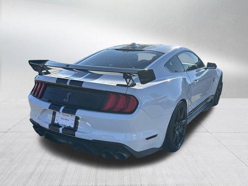 2022 Ford Shelby GT500 Base