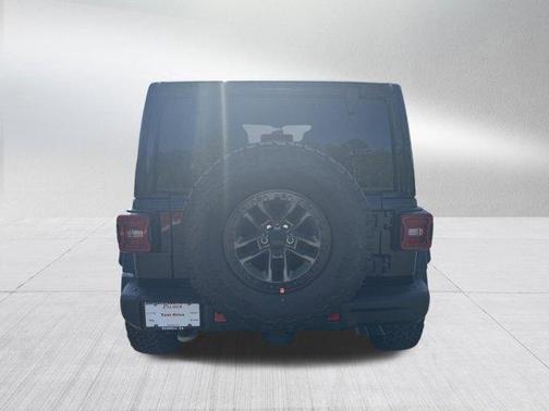 2025 Jeep Wrangler Rubicon 392