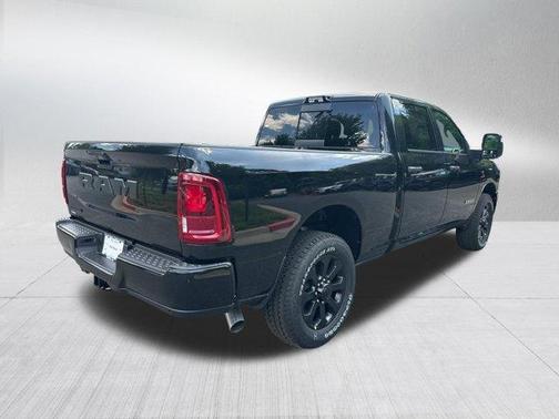 Diamond Black 2026 RAM 2500 Big Horn