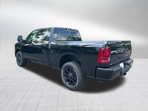 Diamond Black 2026 RAM 2500 Big Horn