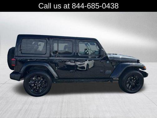 2025 Jeep Wrangler 4xe Sahara