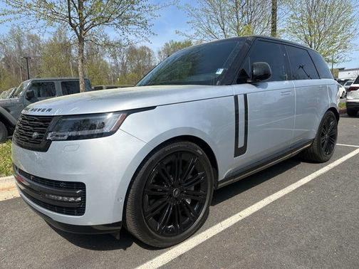 Hakuba Silver 2025 Land Rover Range Rover P530 SE