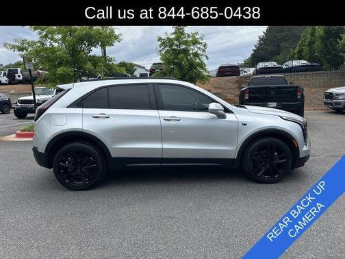 Radiant Silver Metallic 2019 Cadillac XT4 Sport