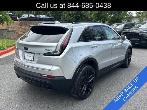 Radiant Silver Metallic 2019 Cadillac XT4 Sport