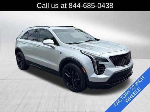 Radiant Silver Metallic 2019 Cadillac XT4 Sport