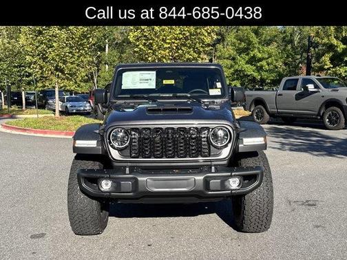 Granite Crystal Clearcoat Metallic 2027 Jeep Wrangler 392
