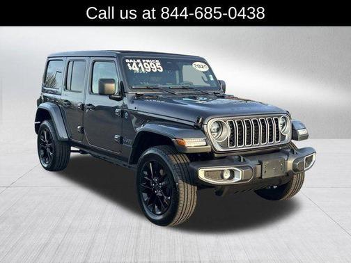 2025 Jeep Wrangler 4xe Sahara