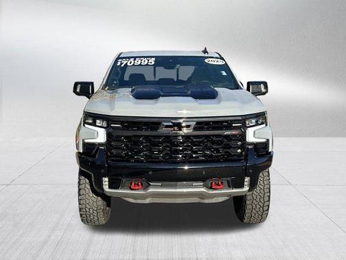 2025 Chevrolet Silverado 1500 ZR2