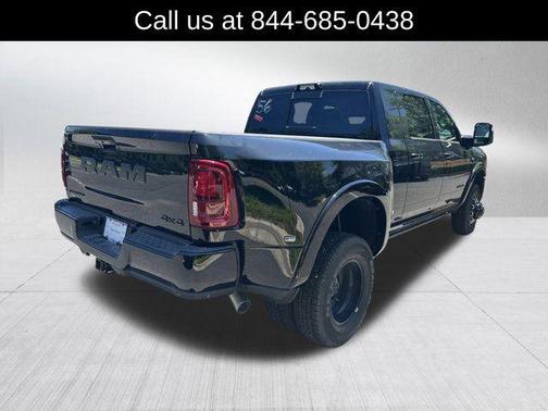 Diamond Black 2026 RAM 3500 Limited