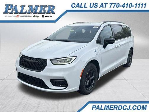 2025 Chrysler Pacifica Hybrid Select