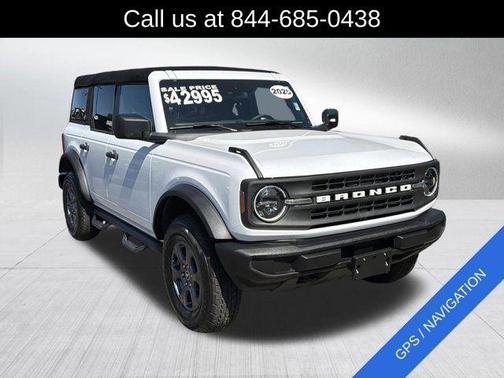 Oxford White 2025 Ford Bronco Big Bend
