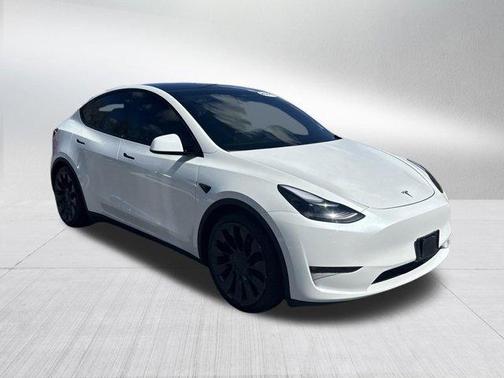 2023 Tesla Model Y Performance