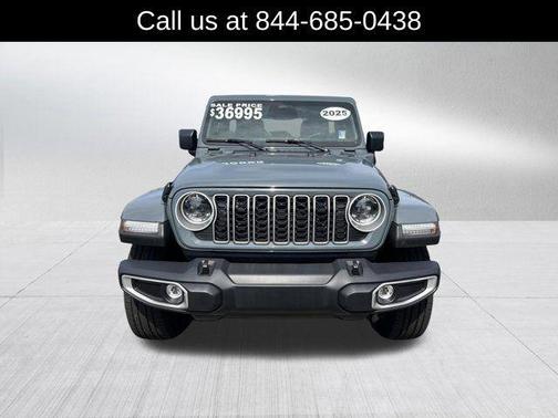Anvil Clearcoat 2025 Jeep Wrangler 4xe Sahara