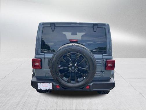 Anvil Clearcoat 2025 Jeep Wrangler 4xe Sahara