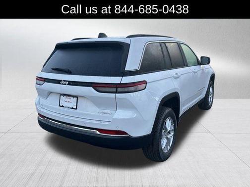 2025 Jeep Grand Cherokee Laredo X