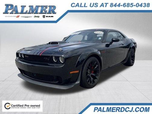 Pitch Black Clearcoat 2023 Dodge Challenger R/T Scat Pack
