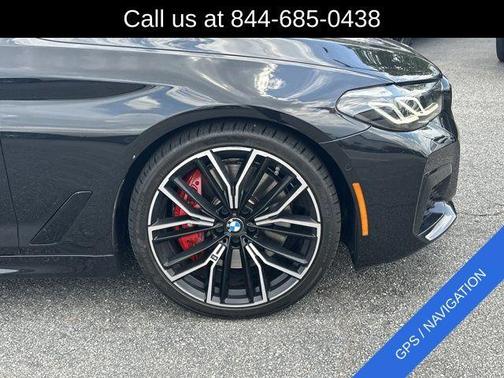 Black Sapphire Metallic 2022 BMW M550 i xDrive