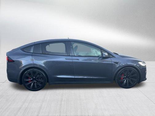 2022 Tesla Model X Plaid