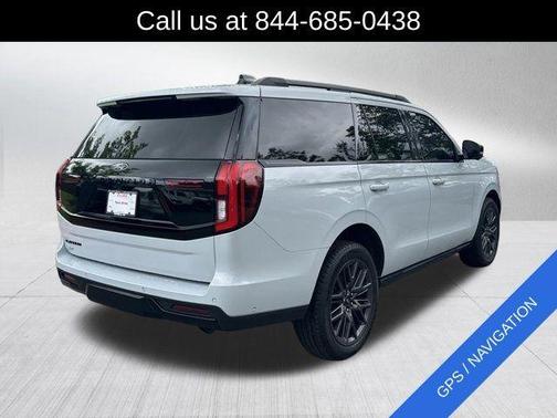 Silver Metallic 2025 Ford Expedition Platinum