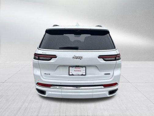 2022 Jeep Grand Cherokee L Overland
