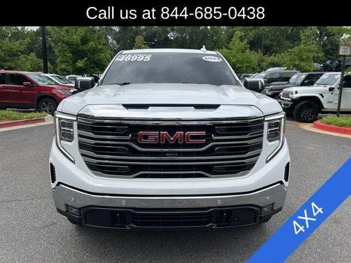 Summit White 2022 GMC Sierra 1500 SLT